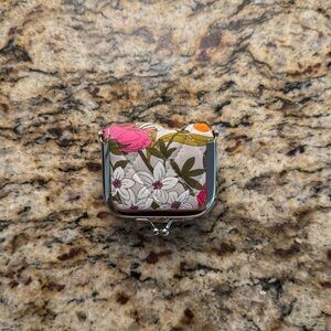 NWOT Vera Bradley contact case